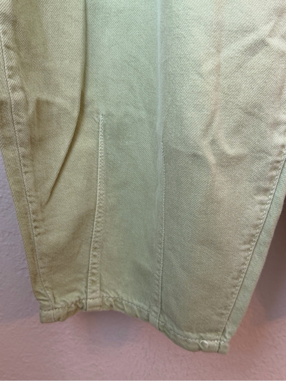 178 Anthropologie Pilcro Relaxed High-Waist Cotton Barrel Pants in Sage Green - Picture 4 of 10